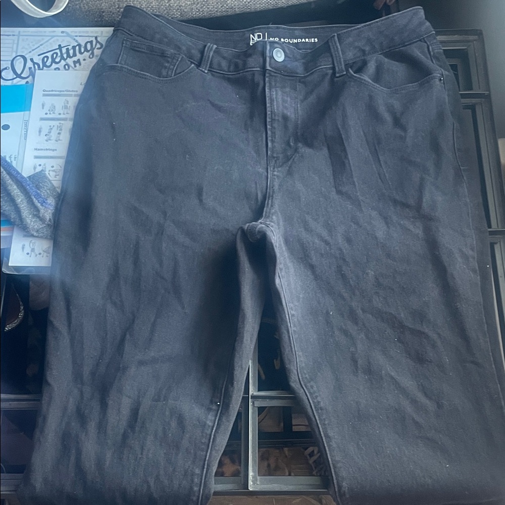 No Boundaries Men's Dark Gray Skinny Jeans